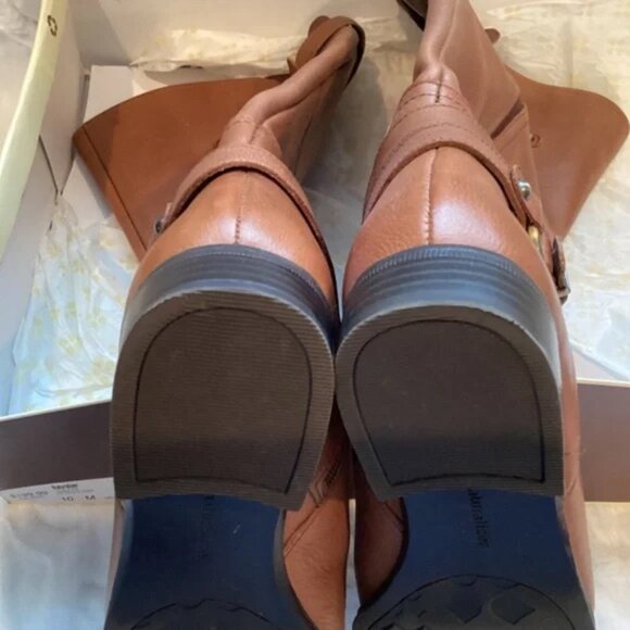 NWT! Naturalizer - Brown Riding Boots, 1" Heel, Wide Shaft - 10M - Picture 3 of 5